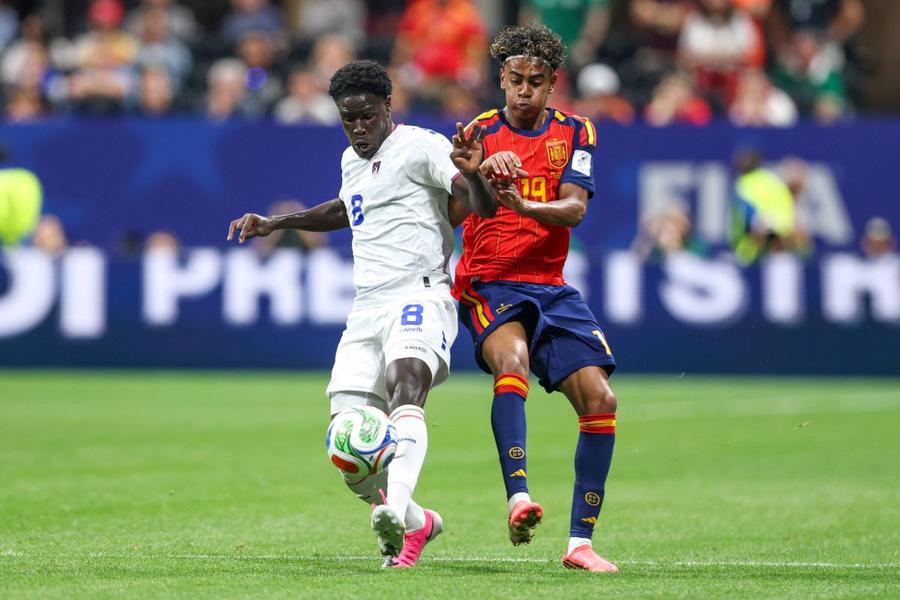 Joao Paulo și Lamine Yamal în Capul Verde - Spania / Foto: Imago Images A dat planurile peste cap la FCSB » Când se alătură lotului roș-albastru