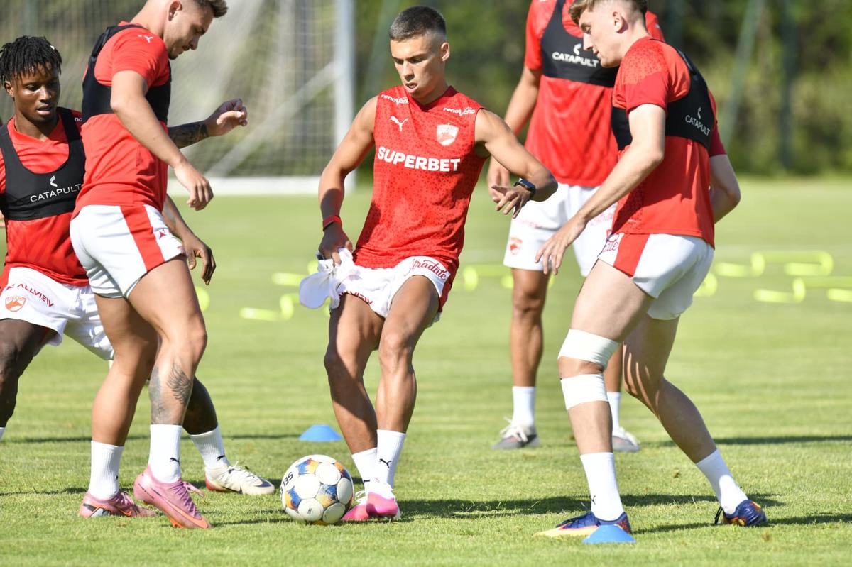 Nuno Campos va lua decizia: „Nu vor merge în cantonament” » 29 de jucători sub comanda noului antrenor al lui Dinamo