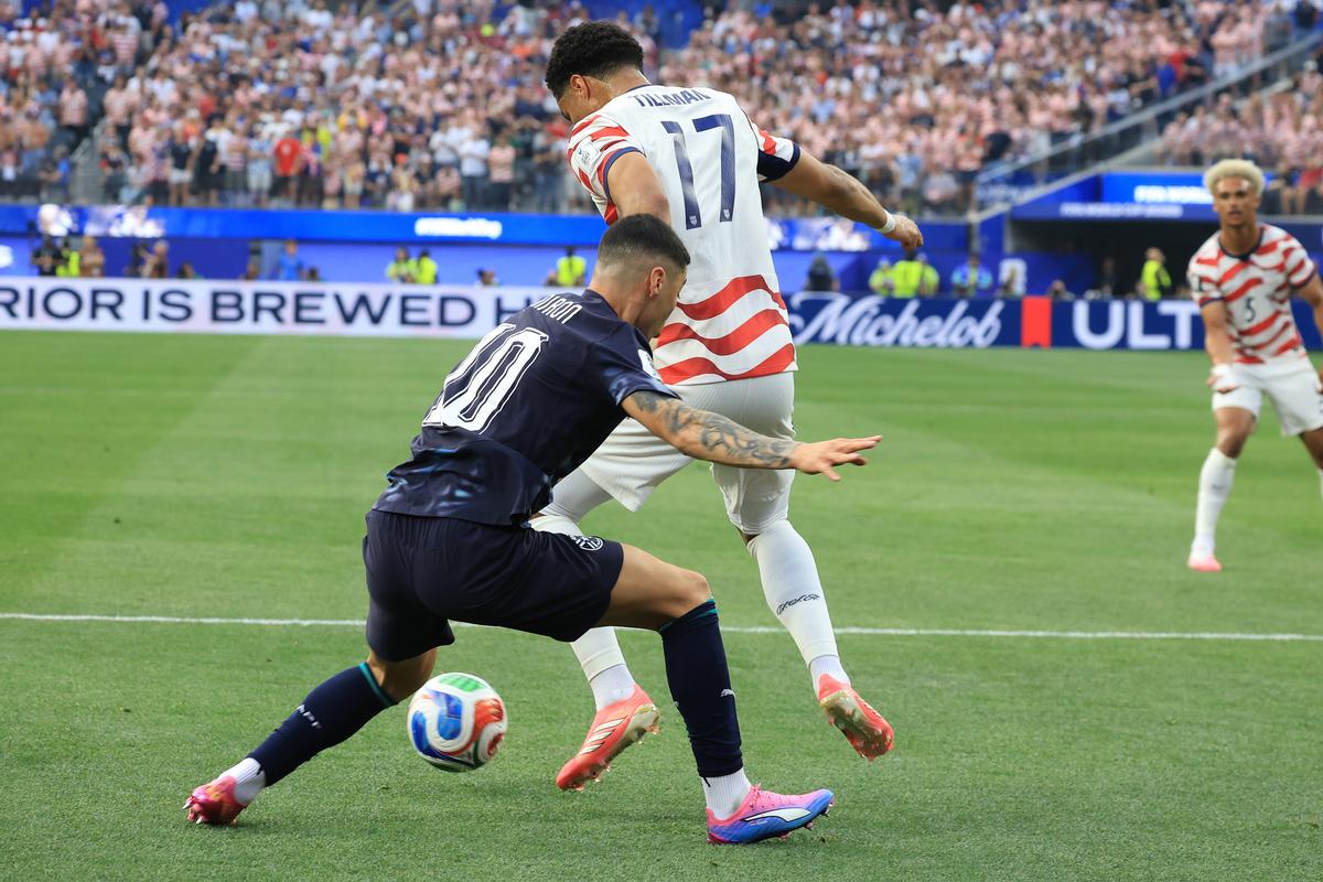 Imagini de la SUA - Paraguay 4-1