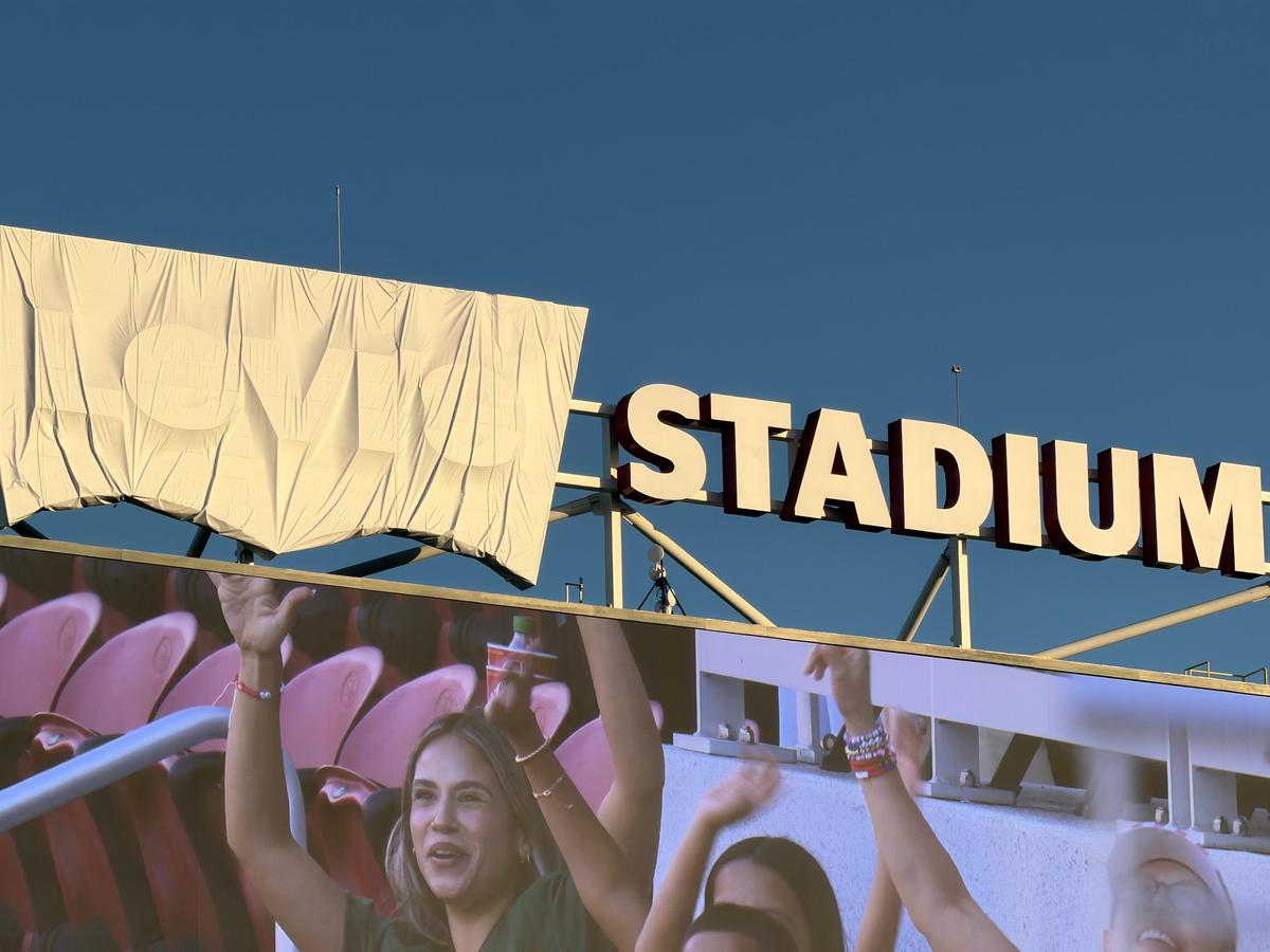 Patronul din Superliga, reperat pe stadionul din San Francisco: „Mănânc fotbal pe pâine! Poate găsim un investitor”