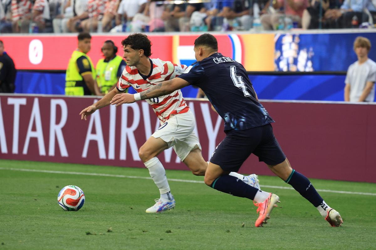 Imagini de la SUA - Paraguay 4-1