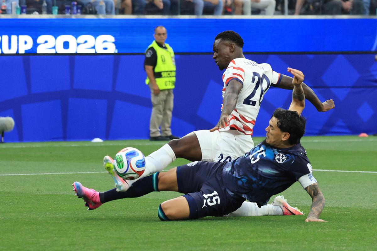 Imagini de la SUA - Paraguay 4-1