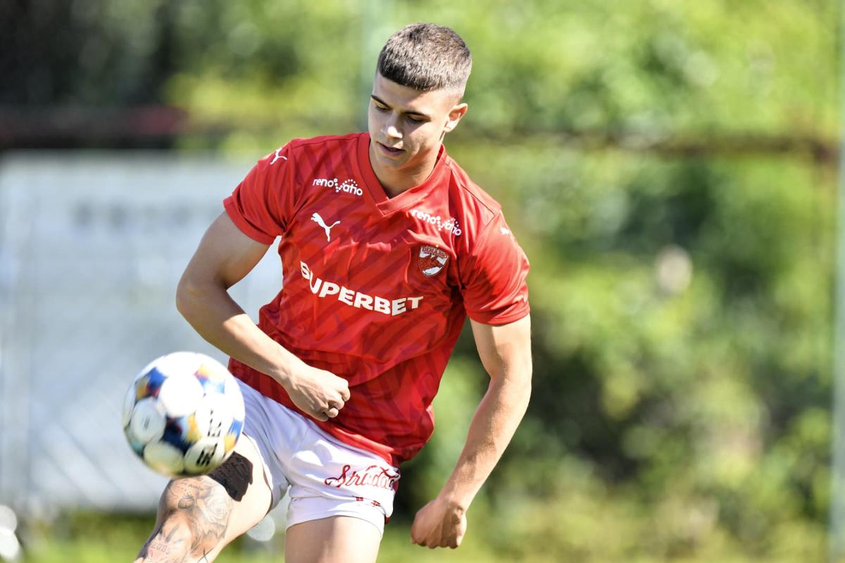Nuno Campos va lua decizia: „Nu vor merge în cantonament” » 29 de jucători sub comanda noului antrenor al lui Dinamo