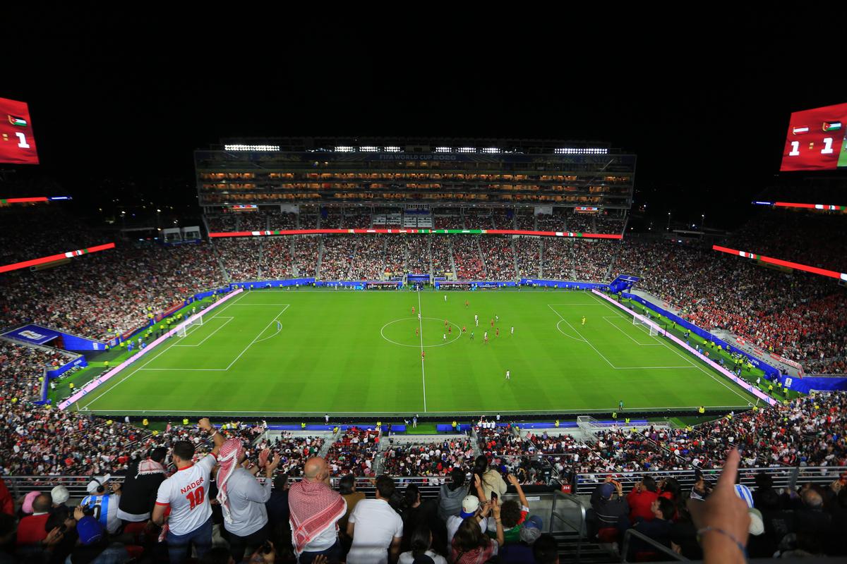 WOW! Stadionul unde România ar fi urmat să joace peste 3 zile nu seamănă cu nimic din ce am mai văzut: imagini incredibile