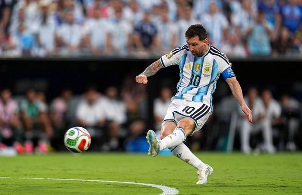 Cum arată „16-imile” de la Campionatul Mondial » Norocoasa Argentina + Se conturează un mare șoc în „optimi”