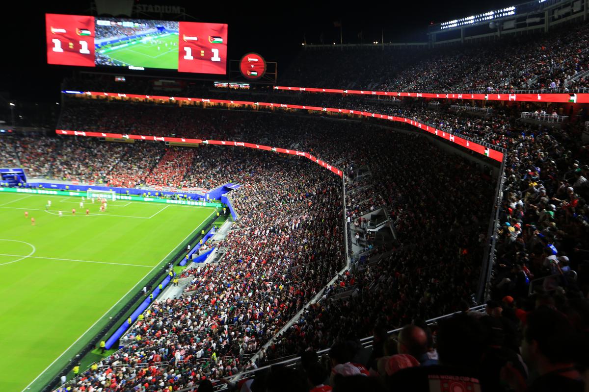 WOW! Stadionul unde România ar fi urmat să joace peste 3 zile nu seamănă cu nimic din ce am mai văzut: imagini incredibile