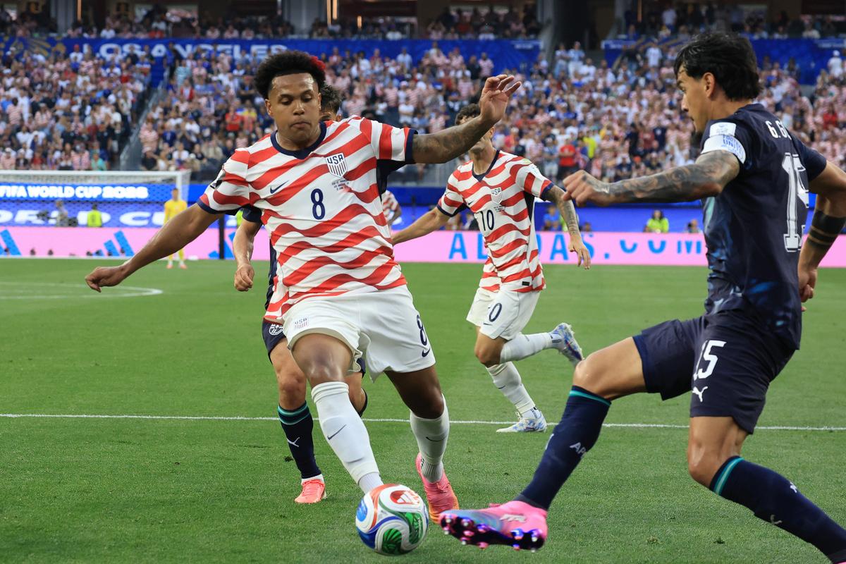 Imagini de la SUA - Paraguay 4-1