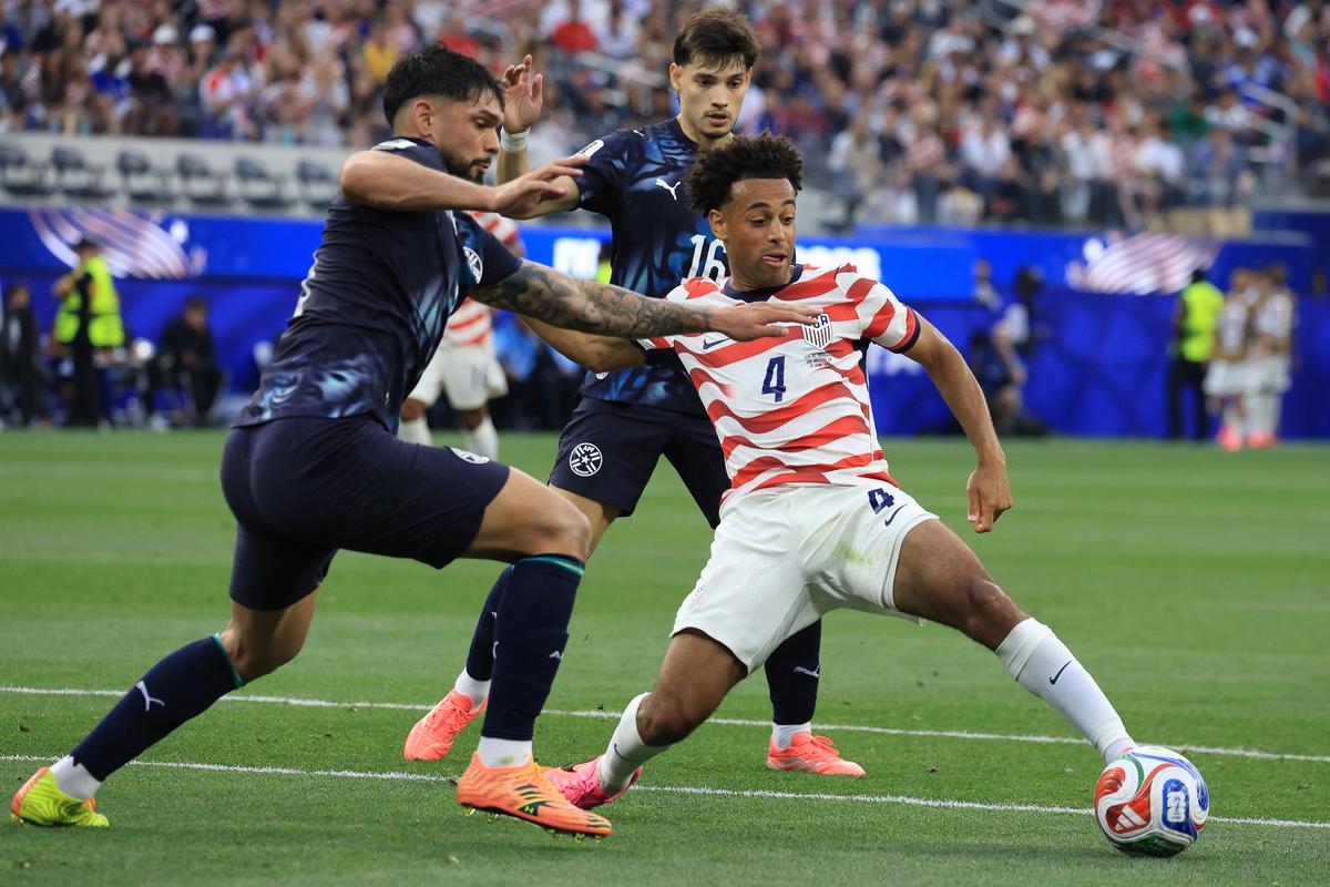 Imagini de la SUA - Paraguay 4-1