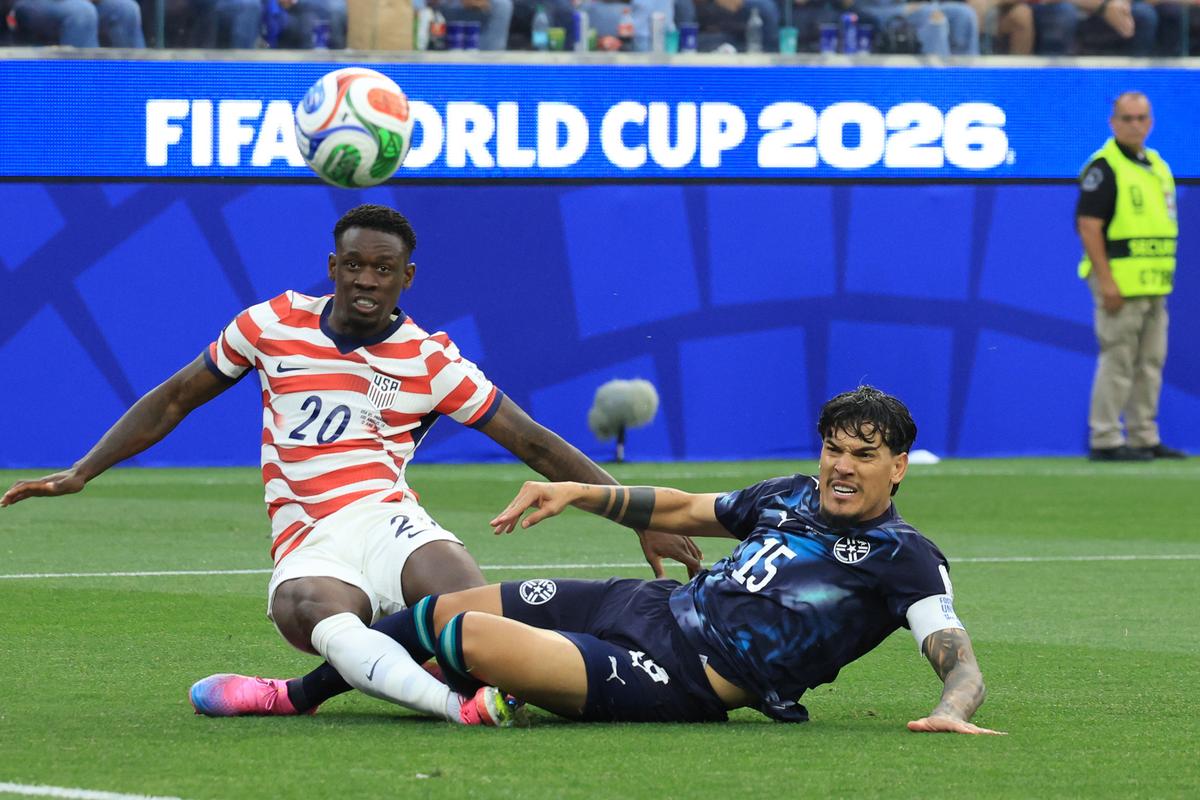 Imagini de la SUA - Paraguay 4-1