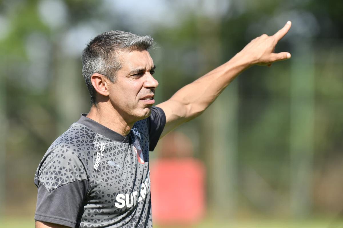Nuno Campos va lua decizia: „Nu vor merge în cantonament” » 29 de jucători sub comanda noului antrenor al lui Dinamo