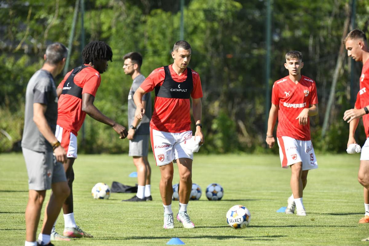 Antrenament Dinamo 17.06.2026 // FOTO: Cristi Preda (GSP.ro)