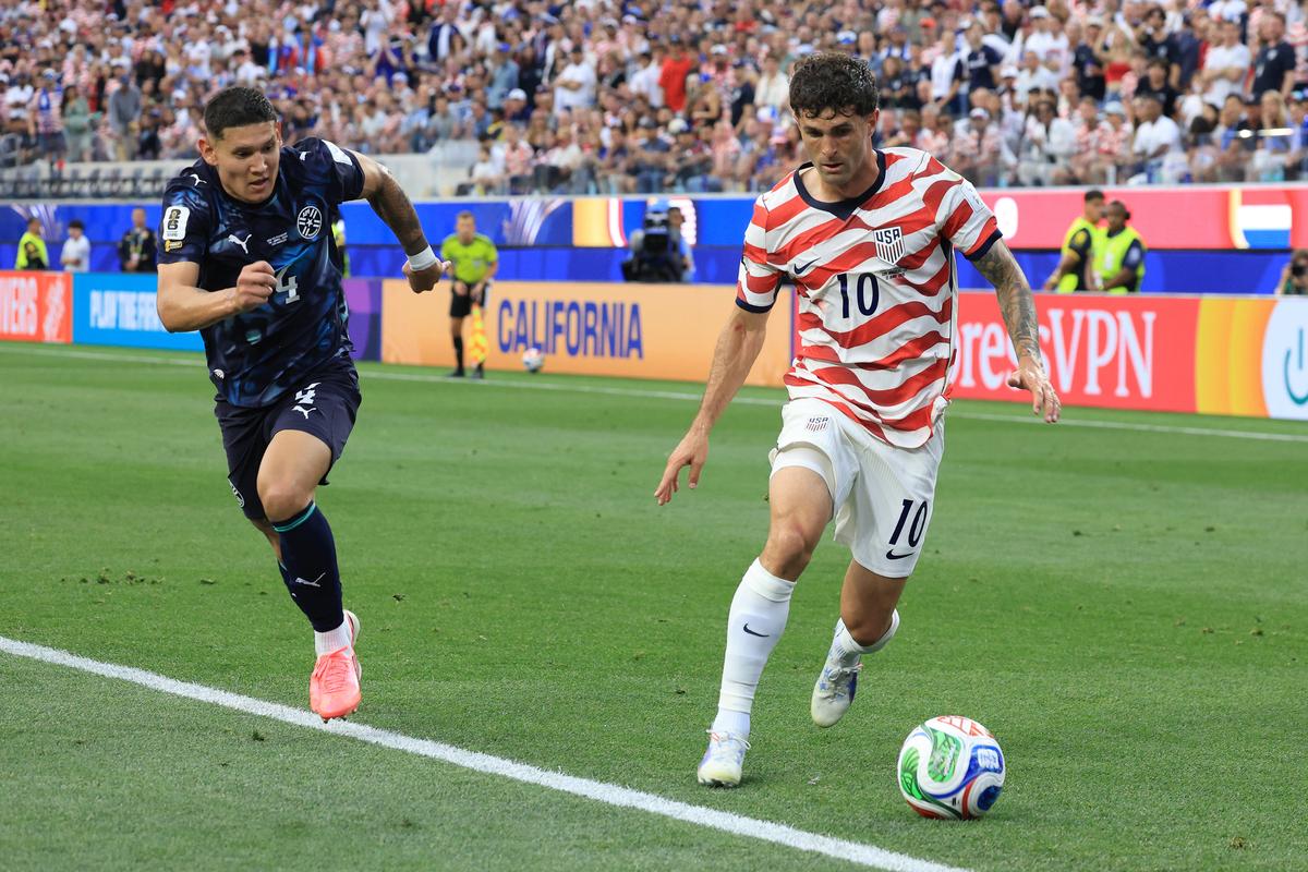 Imagini de la SUA - Paraguay 4-1