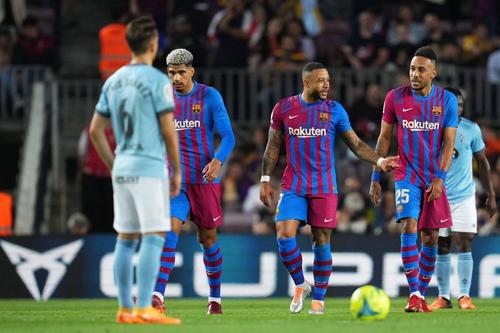 Araujo (stânga), Depay (centru) și Aubameyang (dreapta)/ foto Imago Images