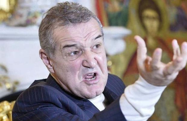 Gigi Becali n-a iertat pe nimeni! Dă doi jucători afară: „Săracul, n-are nicio treabă cu fotbalul” » Distruge și vedetele: „Bă, disperatule!”