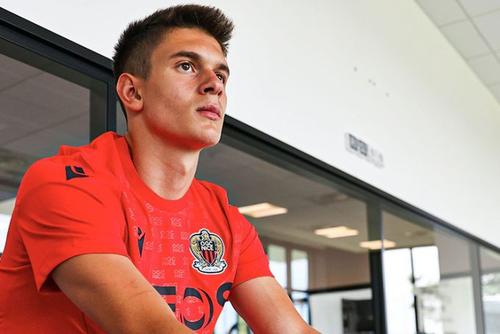 Rareș Ilie // foto: Twitter @ OGC Nice