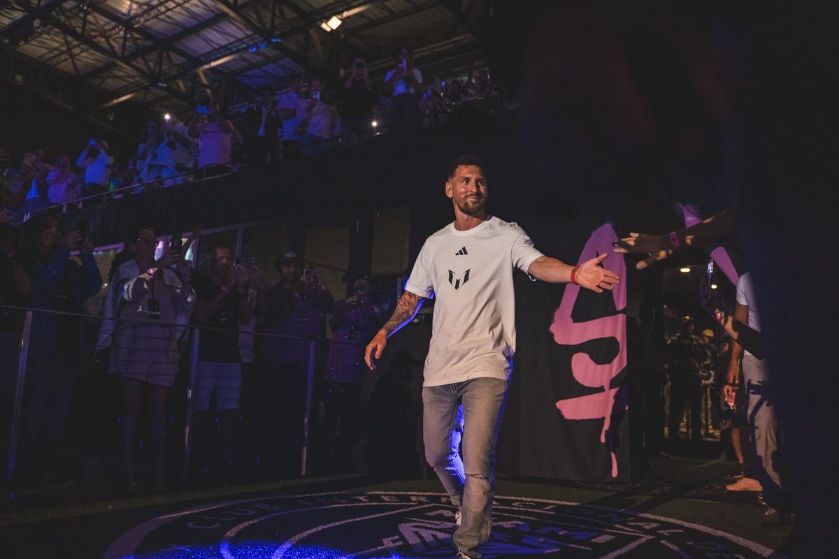 Lionel Messi și Sergio Busquets, prezentați la Inter Miami