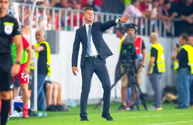 Burcă e nemulțumit de situația de la Dinamo: „Am încercat să înțeleg pe toată lumea, clubul, acționarii...” + sfaturi în direct pentru Bani