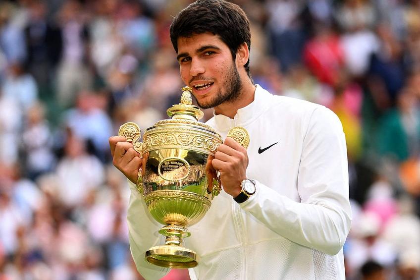 Carlos Alcaraz e noul rege de la Wimbledon / foto: Imago Images