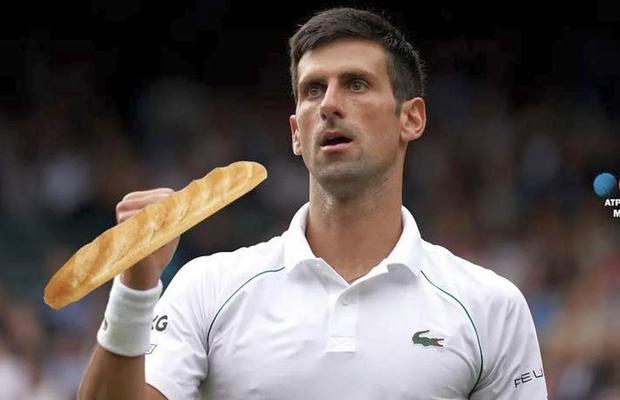 Cele mai tari 10 meme-uri după finala de poveste Alcaraz - Djokovic » Fanii nu s-au abținut după eșecul istoric al sârbului