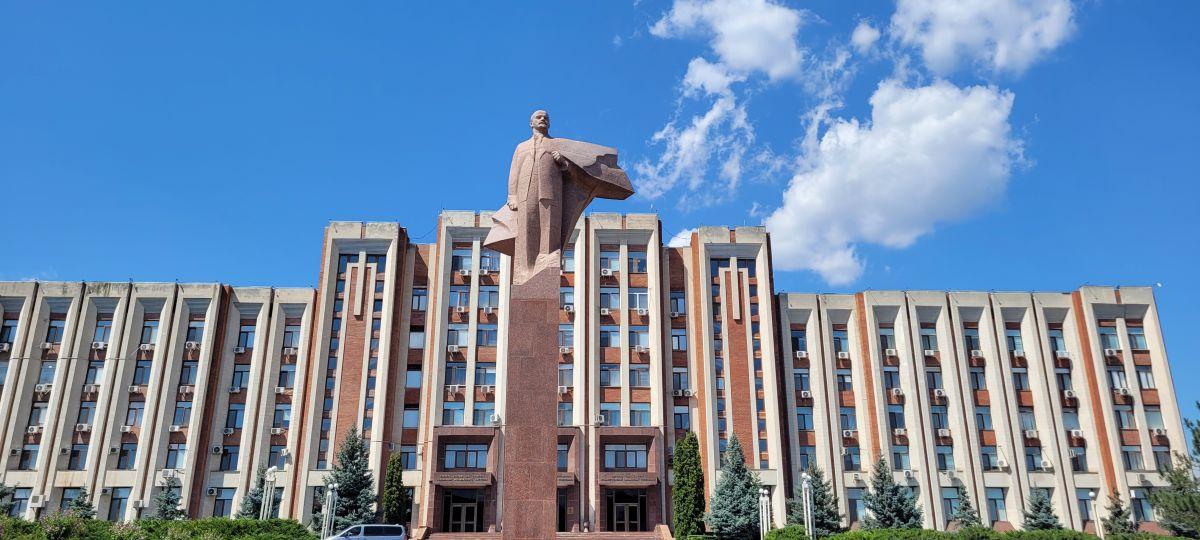 Mica Uniune Sovietică » Reporterii GSP au petrecut o zi în Tiraspol și au tras 10 concluzii: diferență de prețuri față de România, transport arhaic și baie în Nistru