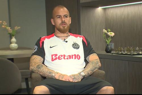 Denis Alibec, atacantul de la FCSB