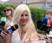 Elena Udrea a ieșit pe poarta Penitenciarului Târgșor, după 3 ani de detenție: „N-aș mai face Gala Bute” + „Îi mulțumesc lui Gigi Becali!” » Întâmpinată cu flori din plastic și bancnote