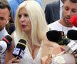 Elena Udrea a ieșit pe poarta Penitenciarului Târgșor, după 3 ani de detenție: „N-aș mai face Gala Bute” + „Îi mulțumesc lui Gigi Becali!” » Întâmpinată cu flori din plastic și bancnote