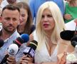 Elena Udrea a ieșit pe poarta Penitenciarului Târgșor, după 3 ani de detenție: „N-aș mai face Gala Bute” + „Îi mulțumesc lui Gigi Becali!” » Întâmpinată cu flori din plastic și bancnote