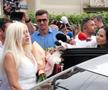 Elena Udrea a ieșit pe poarta Penitenciarului Târgșor, după 3 ani de detenție: „N-aș mai face Gala Bute” + „Îi mulțumesc lui Gigi Becali!” » Întâmpinată cu flori din plastic și bancnote