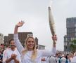 Moment stânjenitor pe covorul roșu » O pală de vânt i-a jucat feste campioanei Lindsey Vonn: secvența virală pe Internet