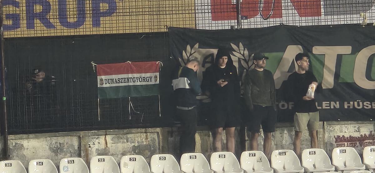 Steagul Ungariei, în tribune la CFR Cluj - Paksi » Ardelenii au strigat „România, România”