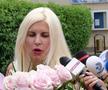 Elena Udrea a ieșit pe poarta Penitenciarului Târgșor, după 3 ani de detenție: „N-aș mai face Gala Bute” + „Îi mulțumesc lui Gigi Becali!” » Întâmpinată cu flori din plastic și bancnote