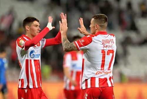 Vecinii vând de 6 ori mai bine! 25 de milioane de euro pentru Steaua Roșie Belgrad. FOTO: sportal.blic.rs