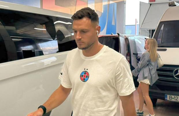 Bancă HORROR la FCSB, cu un singur senior! » Reacții dure: „Să îl vedem pe cioban pe cine mai bagă la pauză”