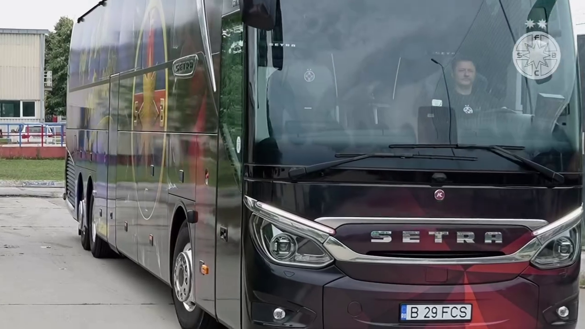 Noul autocar al celor de la FCSB