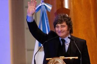 Decizia luată de președintele Argentinei, după anunțul lui Trump: „Nu mai scot jacheta” » Superstiția de 36 de ani