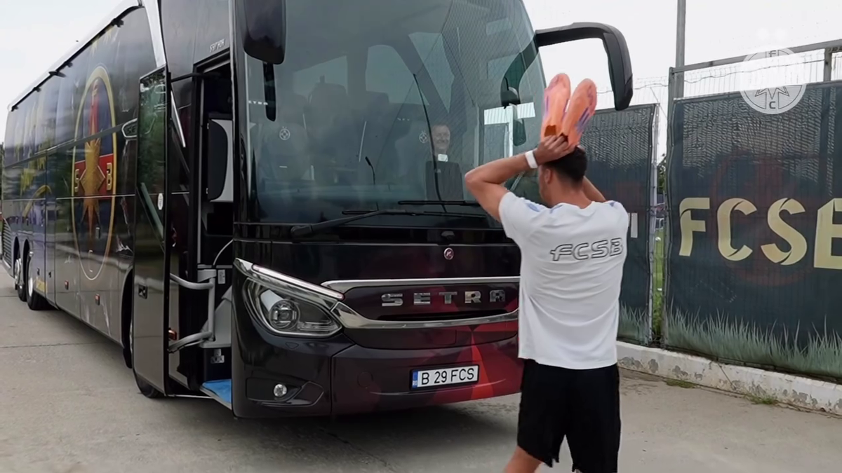 Noul autocar al celor de la FCSB