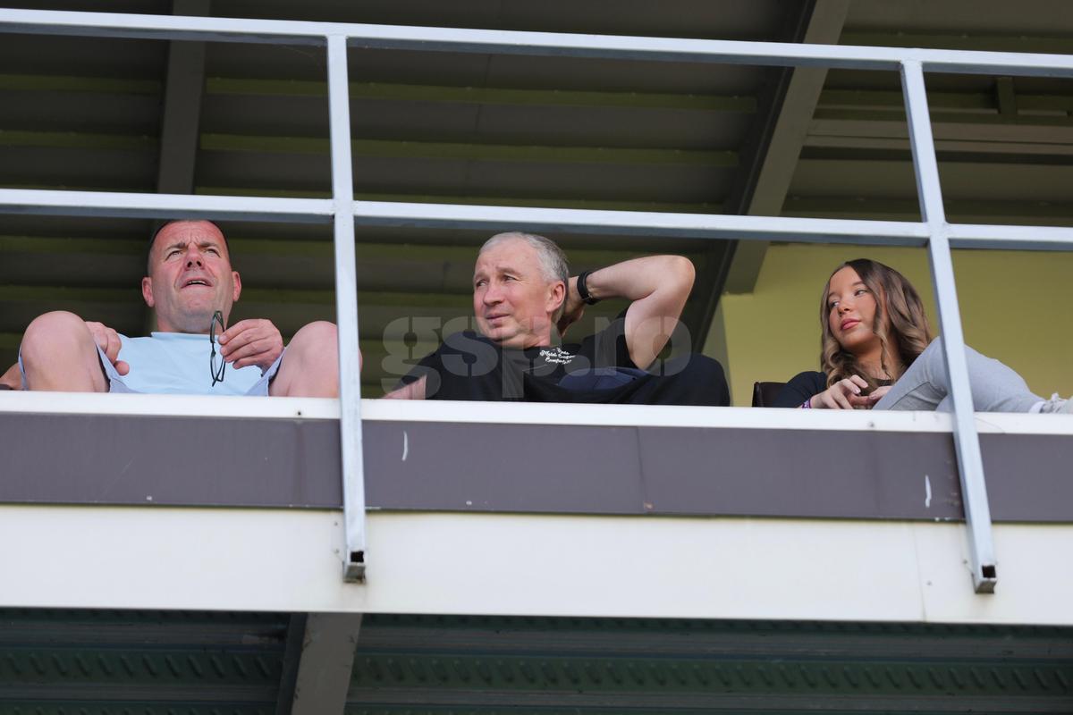 Dan Petrescu, prezent la FC Voluntari - FC Botoșani / Foto: Andrei Furnigă GSP