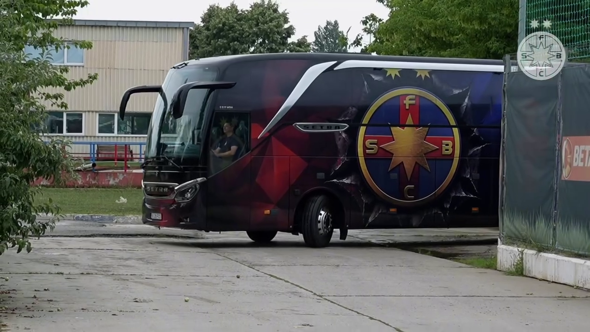 Noul autocar al celor de la FCSB