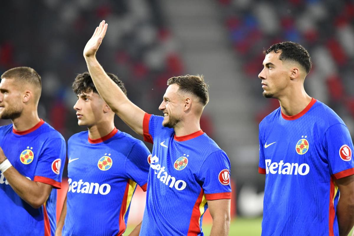 Tăiați cu „șeptarul” » Tavi Popescu a luat pe cont propriu FCSB - FC Argeș și l-a tranșat prin două faze