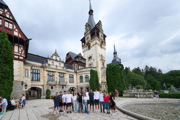 David Popovici și Pan Zhanle au vizitat Castelul Peleș. Foto: Raed Krishan