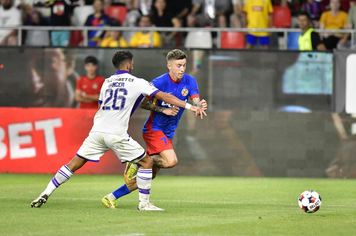 Tăiați cu „șeptarul” » Tavi Popescu a luat pe cont propriu FCSB - FC Argeș și l-a tranșat prin două faze