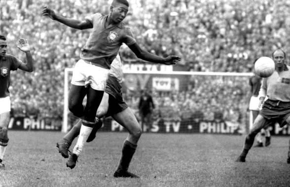 Tricoul lui Pele din finala Cupei Mondiale 1958, vândut pentru o sumă COLOSALĂ