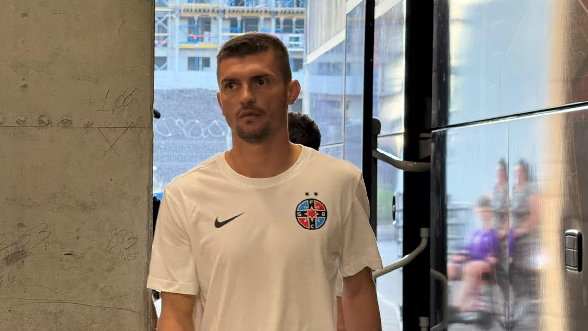 Fotbaliștii lui FCSB au mers pentru prima dată cu noul autocar