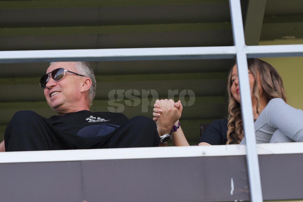Dan Petrescu, prezent la FC Voluntari - FC Botoșani / Foto: Andrei Furnigă GSP