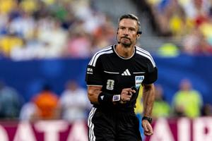 Arbitrul finalei Campionatului Mondial, implicat într-un scandal uriaș! A fost arestat după un scandal cu droguri și prostituate