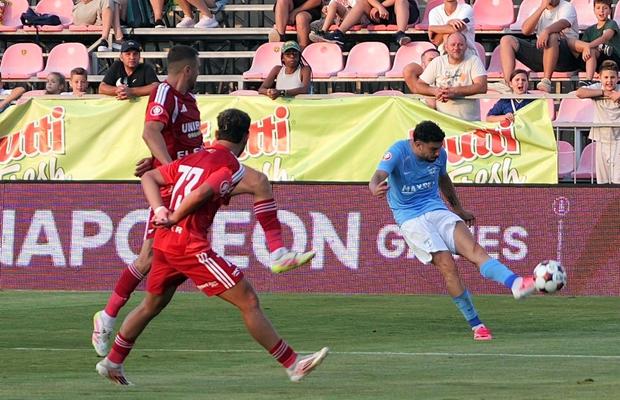 S-a întors Superliga! Voluntari și Botoșani deschid stagiunea cu un meci dramatic: 4 goluri și ocazii uluitoare