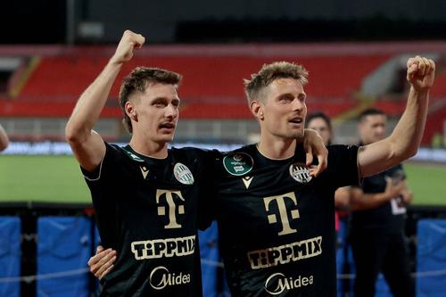 Marius Corbu (stânga), calificare în turul al doilea preliminar din Europa League // foto: imago images