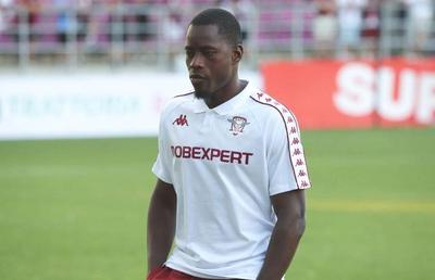Kader Keita a plecat de la Rapid: „A dat dovadă de profesionalism”