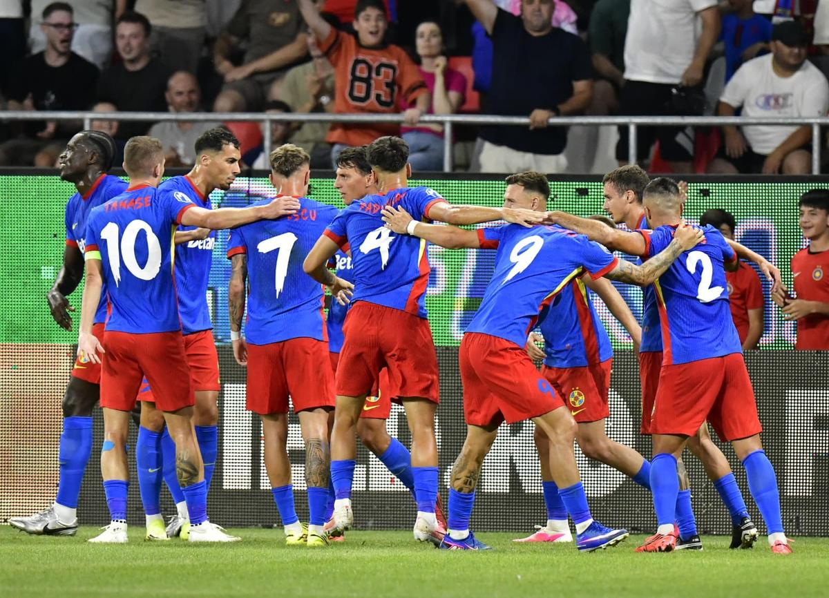 Tăiați cu „șeptarul” » Tavi Popescu a luat pe cont propriu FCSB - FC Argeș și l-a tranșat prin două faze
